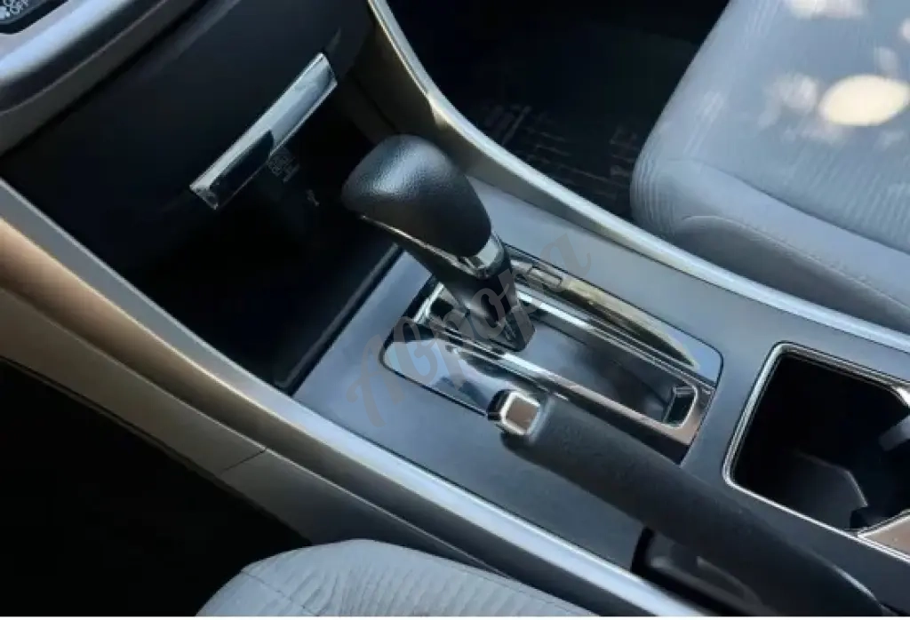 Honda Accord 9 - комфорт, динамика и надёжность в одном авто
