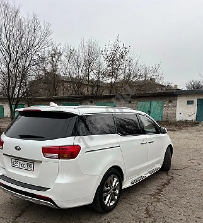 Продаю KIA CARNIVAL