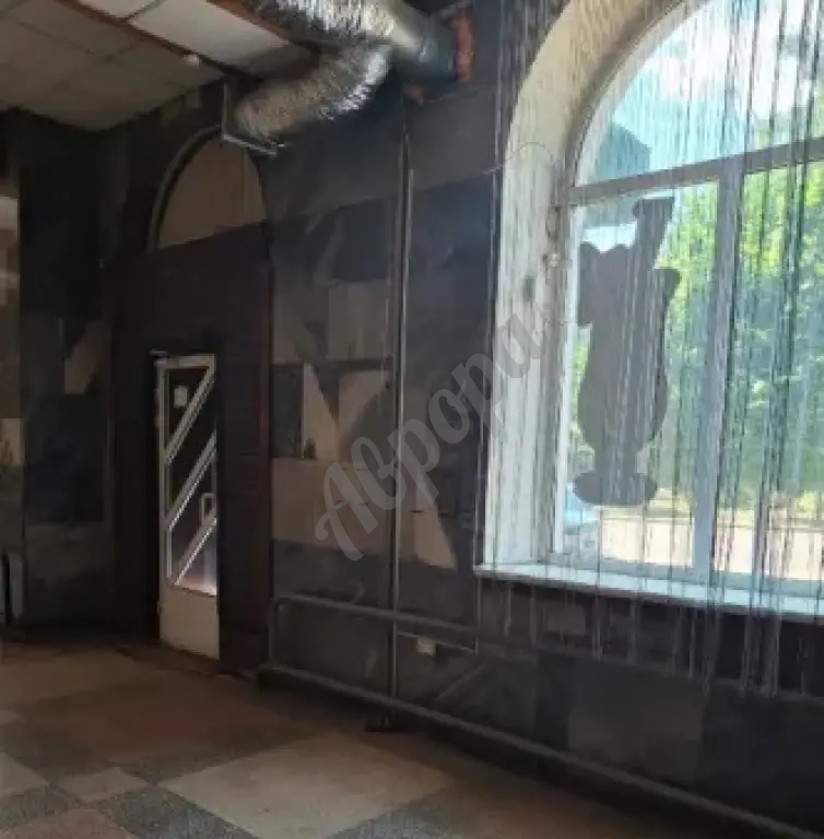 Сдается в аренду помещение 90 кв.м. г.Макеевка ул.Ленина,84