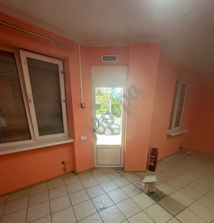 Сдам в аренду помещение 30м в районе Красного рынка