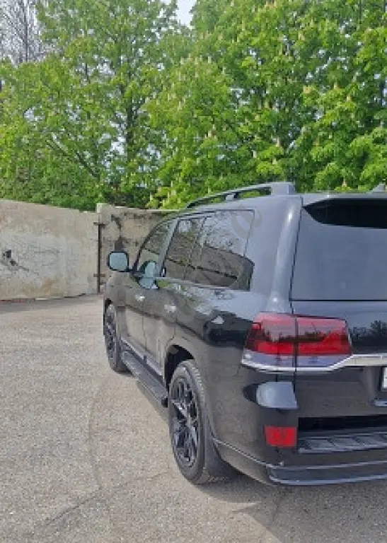Продам Toyota LC200