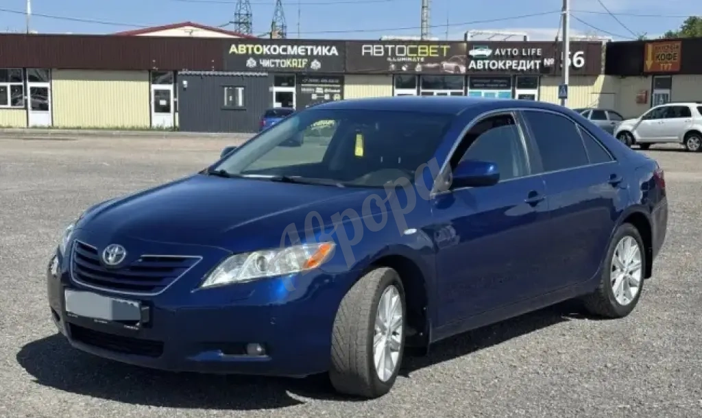 Продам тайоту самри 40