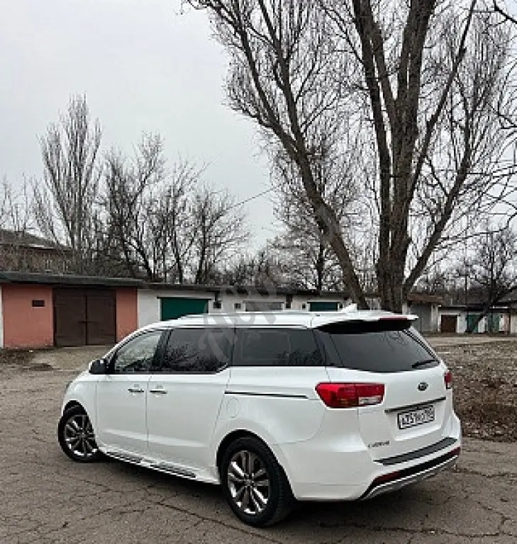 Продаю KIA CARNIVAL