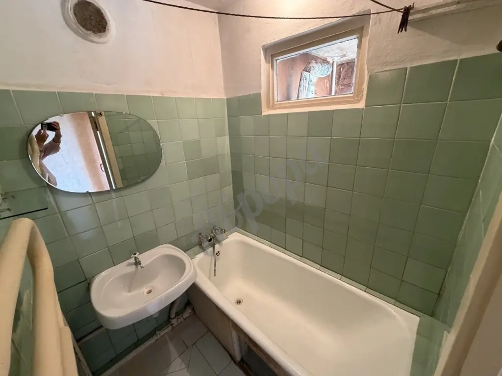 Продажа 2-комнатной в Ленинском районе, улица Кирова 24