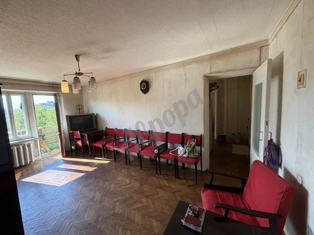 Продажа 2-комнатной в Ленинском районе, улица Кирова 24