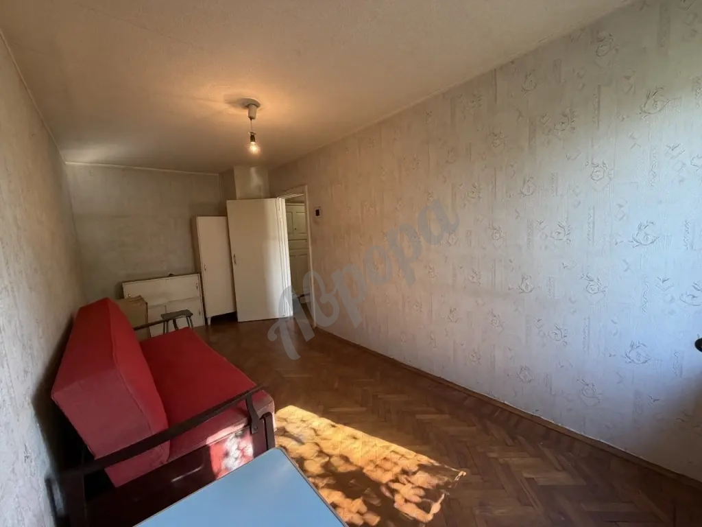 Продажа 2-комнатной в Ленинском районе, улица Кирова 24