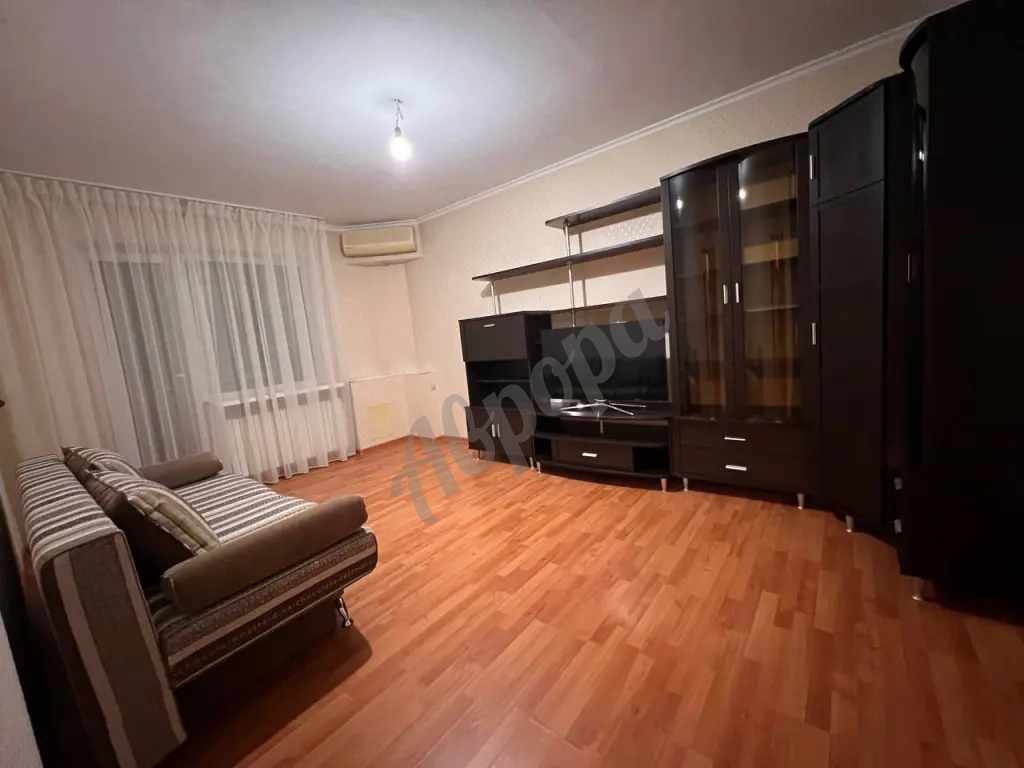 2х ком квартира с ремонтом и накопителем в центре