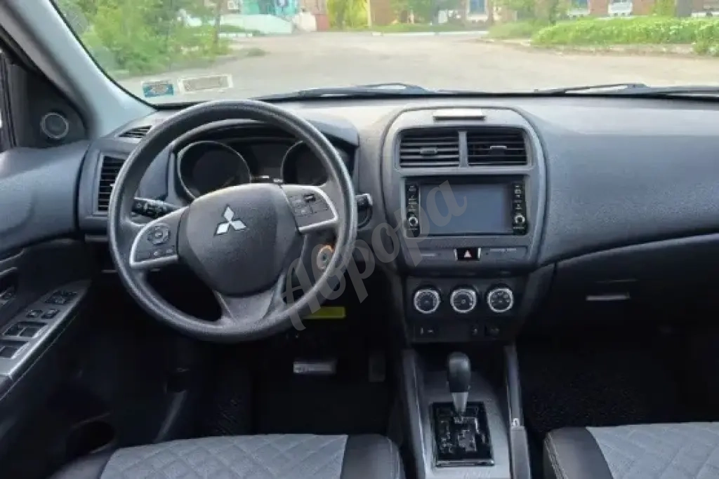 Mitsubishi Outlander Sport