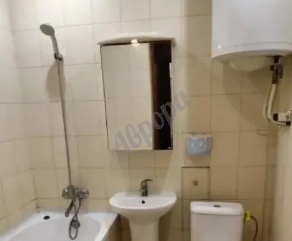 Сдам 1-комнатную квартиру в Центре Гвардейки