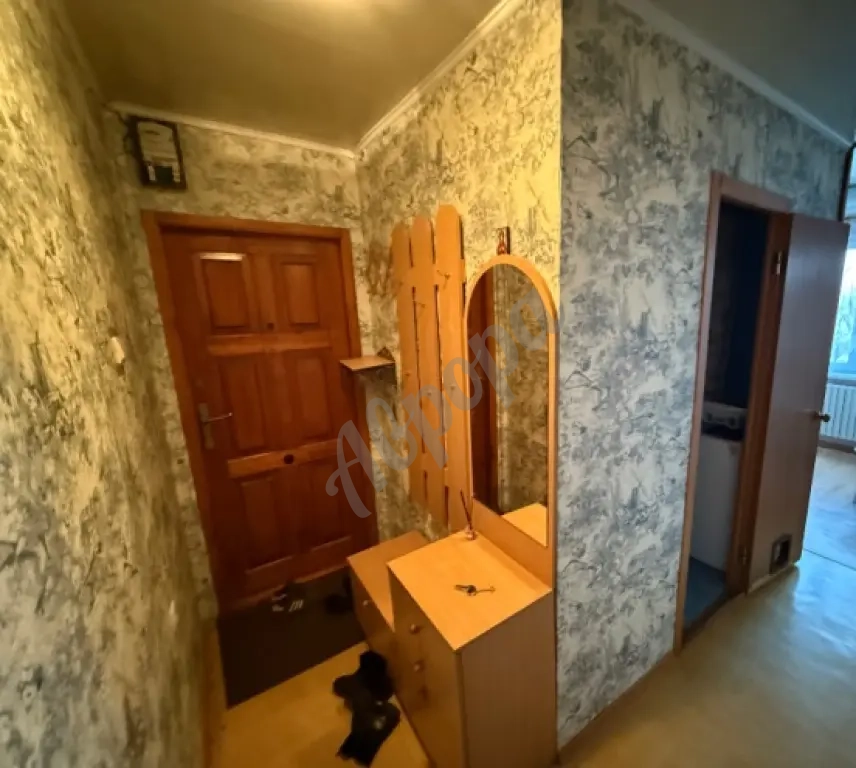 Сдам 2 комн.кв. с накопительным баком, 46 кв.м., 5/5 эт. - Макеевка, кв-л Железнодорожный