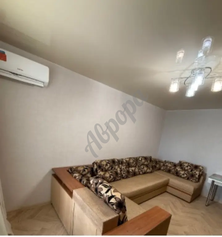 Продается 2к квартира на Зеленом