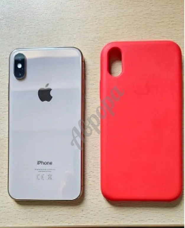 Продам iPhone XS 4/64GB