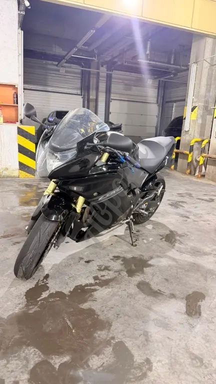 Продам мотоцикл HONDA CBR600FA