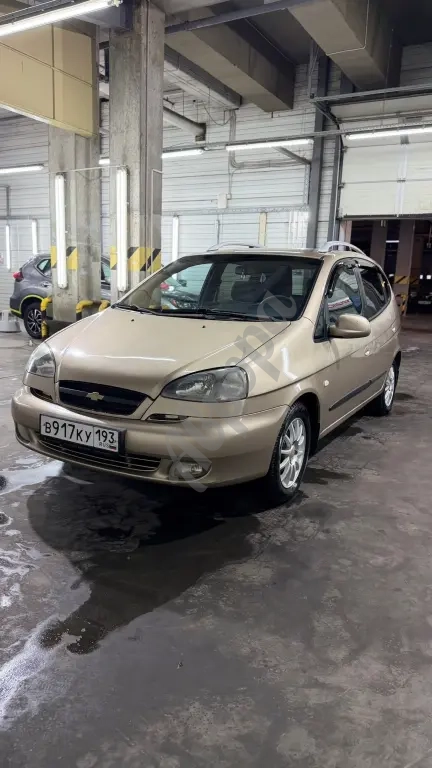 Продам автомобиль Chevrolet Rezzo