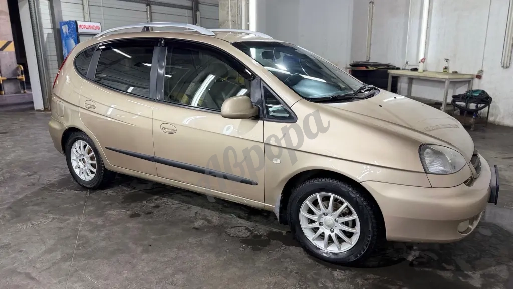 Продам автомобиль Chevrolet Rezzo