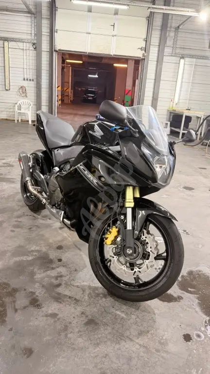 Продам мотоцикл HONDA CBR600FA